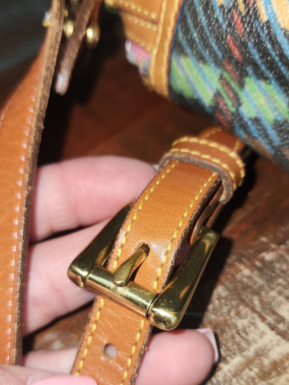 Dooney & Bourke Vintage Leather Rainbow Plaid Crossbody Baguette Pink Blue Y2K - Picture 16 of 16